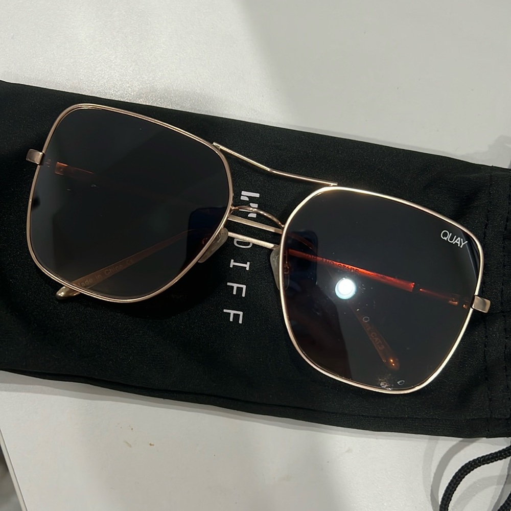QUAY sunglasses